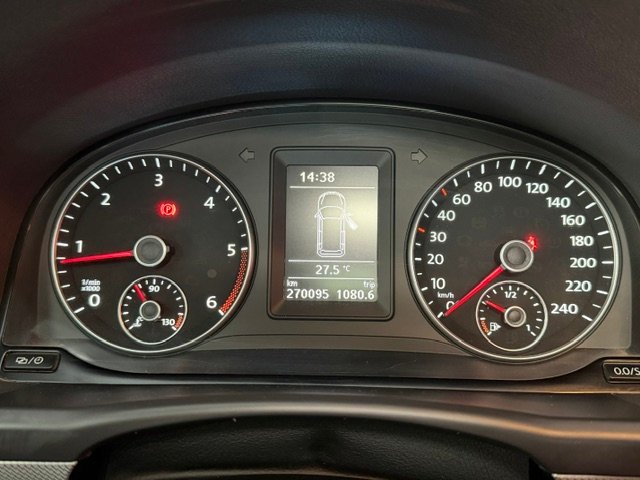 Volkswagen Touran 2012