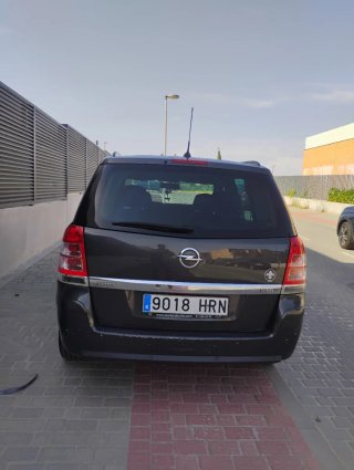 Opel Zafira 2013
