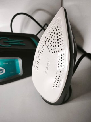 Centro Planchado Cecotec IronHero 3200