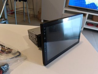Pantalla  táctil 10.1'' CarPlay giratoria (1 din)