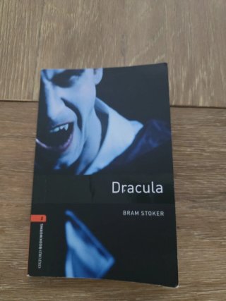 Oxford Bookworms Library: Stage 2: Dracula