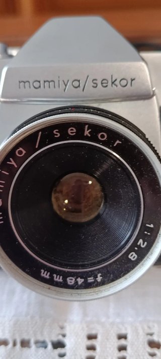 Cámara Mamiya/Sekor 528TL
