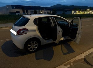 Peugeot 208 2014
