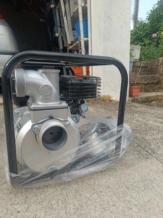 Motobomba Gasolina GWP300X Sin Estrenar