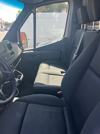 Mercedes-Benz Sprinter 2021
