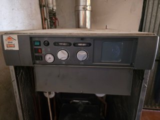 Caldaia a gasolio per riscaldamento