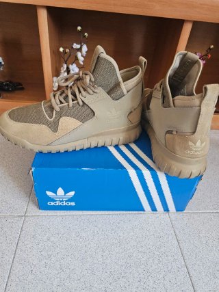 Adidas Tubular Beige 43 1/2