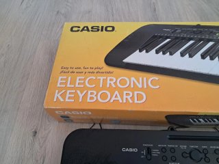 Teclado Electrónico Casio CTK-240