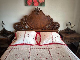 Dormitorio antiguo completo madera