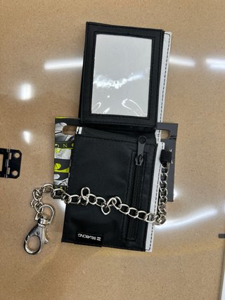 Cartera Billabong con cadena