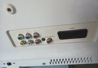 TV Ok 24” con Xiaomi Mi TV Stick