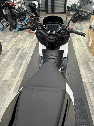 Keeway Vieste 125 LX Blanca