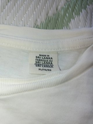Levi's California Graphic T-Shirt - Size XL
