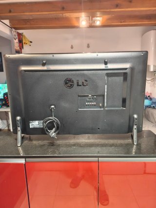 Televisor LG 42 42LF5800