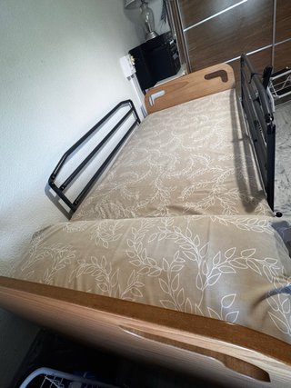 Cama Eléctrica con elevación ajustable