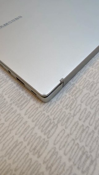 Samsung Galaxy Book 15'
