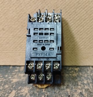Relé OMRON MY4N-D2 24VDC