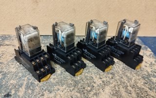 Relé OMRON MY4N-D2 24VDC