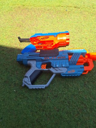 Pistola Nerf Elite 2.0 Commander