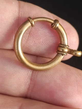 Cierres de reasa antiguos para relojes de bolsillo