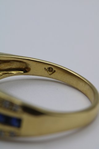 Anillo Oro 18kt Zafiros y Diamantes