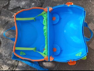 Maleta infantil Trunki azul y verde