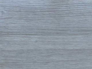 Mesa de cocina blanca con cajón