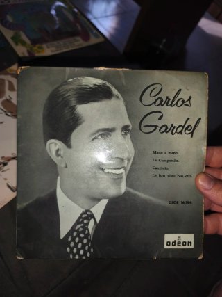 Vendo mini vinilos son 20