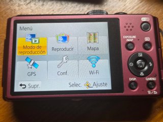 Panasonic Lumix TZ41 táctil con 3 baterías