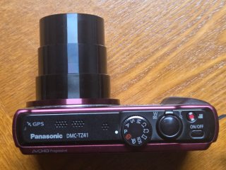 Panasonic Lumix TZ41 táctil con 3 baterías