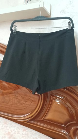 Short neri Stradivarius Tg 40