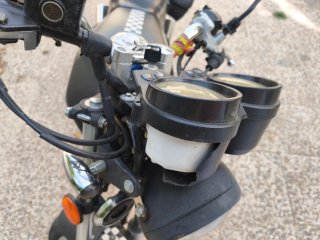Moto 125cc Negra clipic radar 125