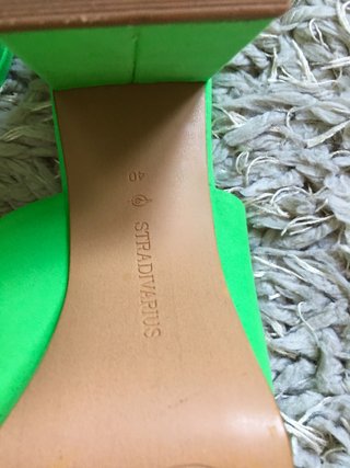 Sandalias tacón verde  40