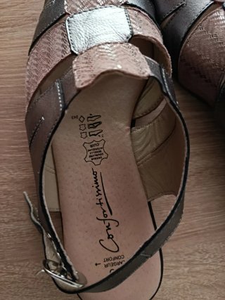 Sandalias piel cómodas talla 39