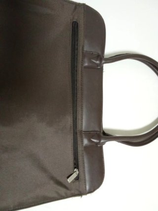Bolso marrón