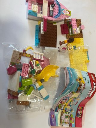 Lego Juniors 10747 Barco y Playa