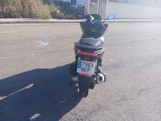 Honda PCX 125 Negra