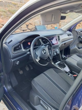 Volkswagen T-Roc 2019