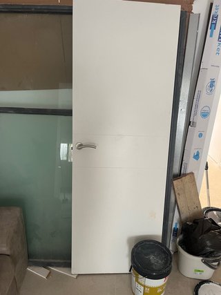 Puerta blanca 72 cm