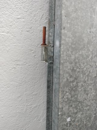 Puerta metálica trastero Sin Marco.