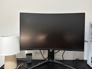 Monitor Curvo Gaming MSI 27