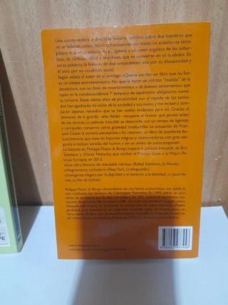 Cuatro Amigos y Intocable (2 novelas Anagrama)