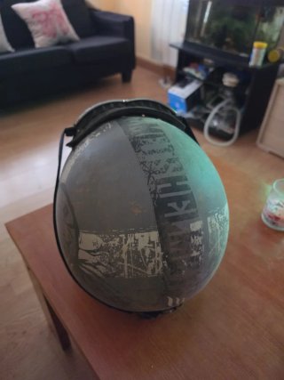 Casco de moto vintage con gafas
