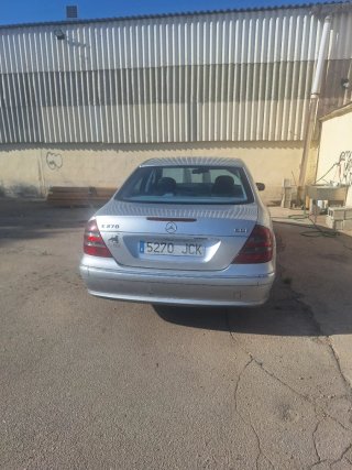 Mercedes-Benz Clase E 2005