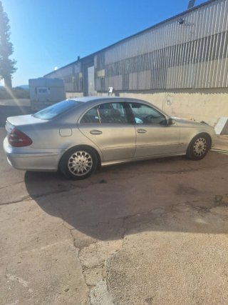 Mercedes-Benz Clase E 2005