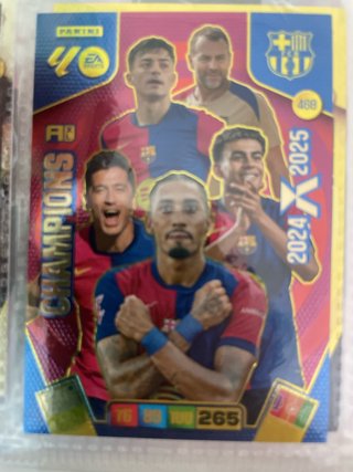 Cromo Panini Adrenalyn Champions 24-25 FC Barcelon