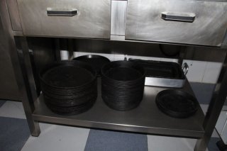 Maquinaria y mobiliario pizzería (lote o separado)