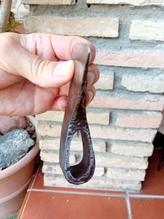 Hacha pequeña MUY AFILADA