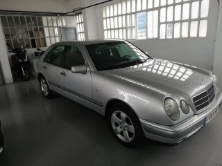 Mercedes-Benz Clase E 1997
