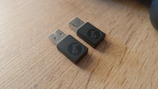 2 Mandos Steam Controllers Valve